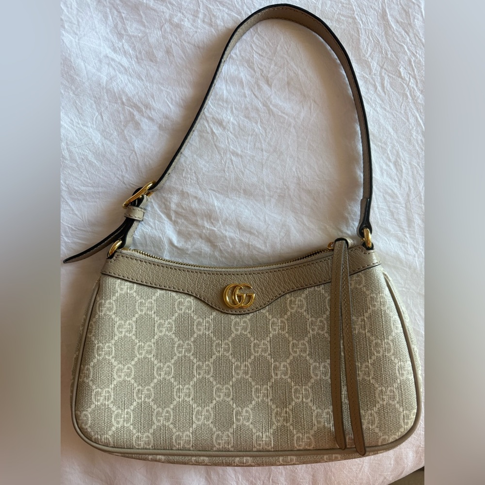 Gucci Beige and Tan Shoulder Bag